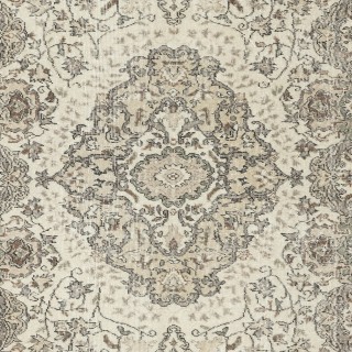 Hand-Knotted Turkish Wool Rug. Vintage Area Carpet with Medallion Design