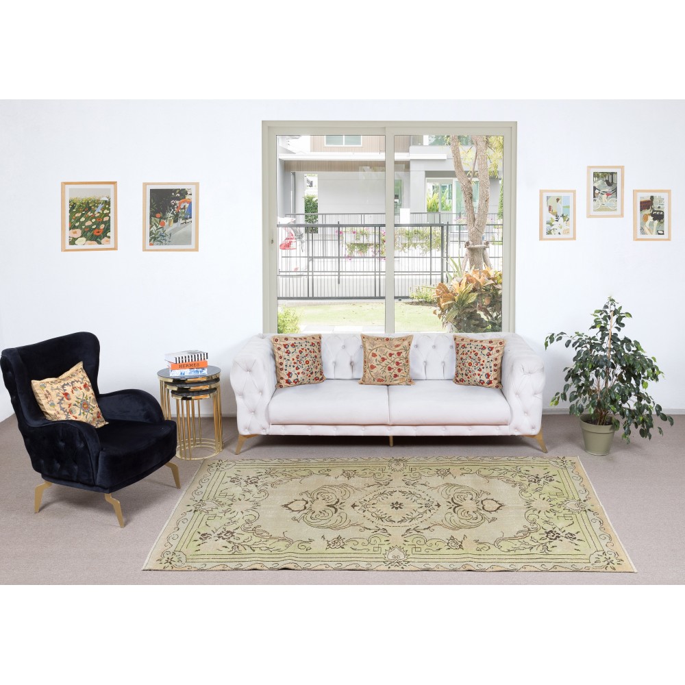 Farmhouse Vintage Wool Area Rug. Handmade Turkish Carpet for Country Style Decoration Farmhouse Vintage Wool Area Rug. Handmade Turkish Carpet for Country Style Decoration