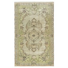 Farmhouse Vintage Wool Area Rug. Handmade Turkish Carpet for Country Style Decoration