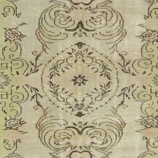Farmhouse Vintage Wool Area Rug. Handmade Turkish Carpet for Country Style Decoration