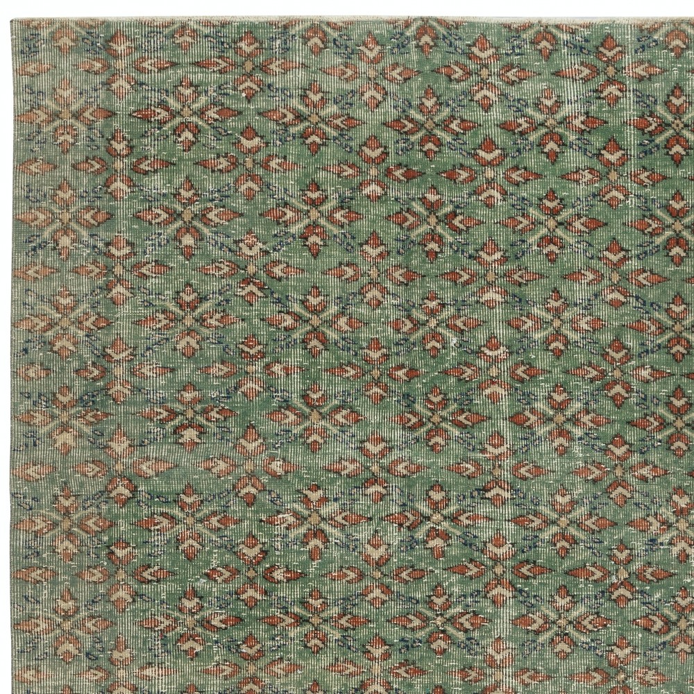 Vintage Floral Design Area Rug in Green Color, Hand-knotted in Turkey