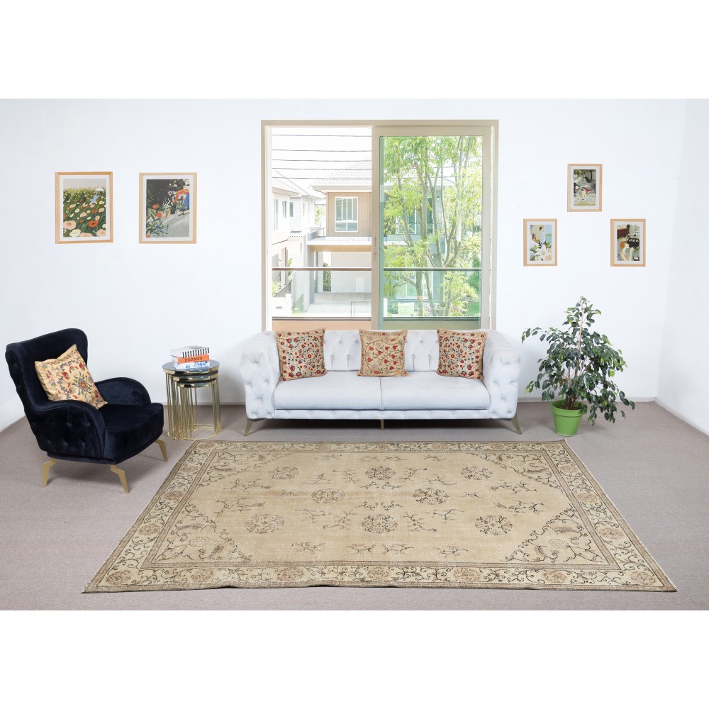 Vintage Turkish Beige Area Rug. Hand-Knotted Wool Carpet with Chinese Art Deco Vintage Turkish Beige Area Rug. Hand-Knotted Wool Carpet with Chinese Art Deco