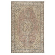 Vintage Turkish Area Rug. Hand-knotted Wool Carpet with Medallion Design