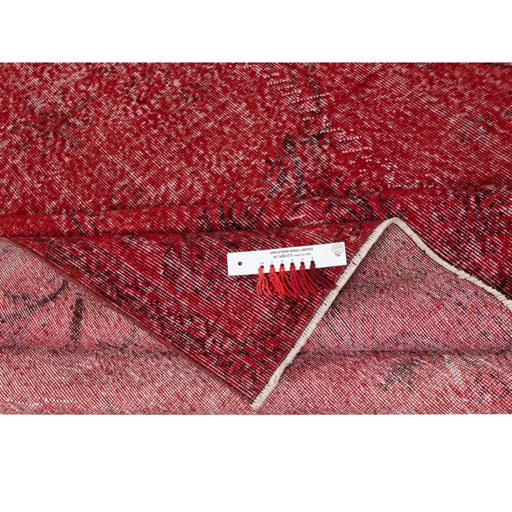 Modern Red Turkish Rug for Bedroom. Vintage Handmade Wool Area Rug for Living Room Modern Red Turkish Rug for Bedroom. Vintage Handmade Wool Area Rug for Living Room