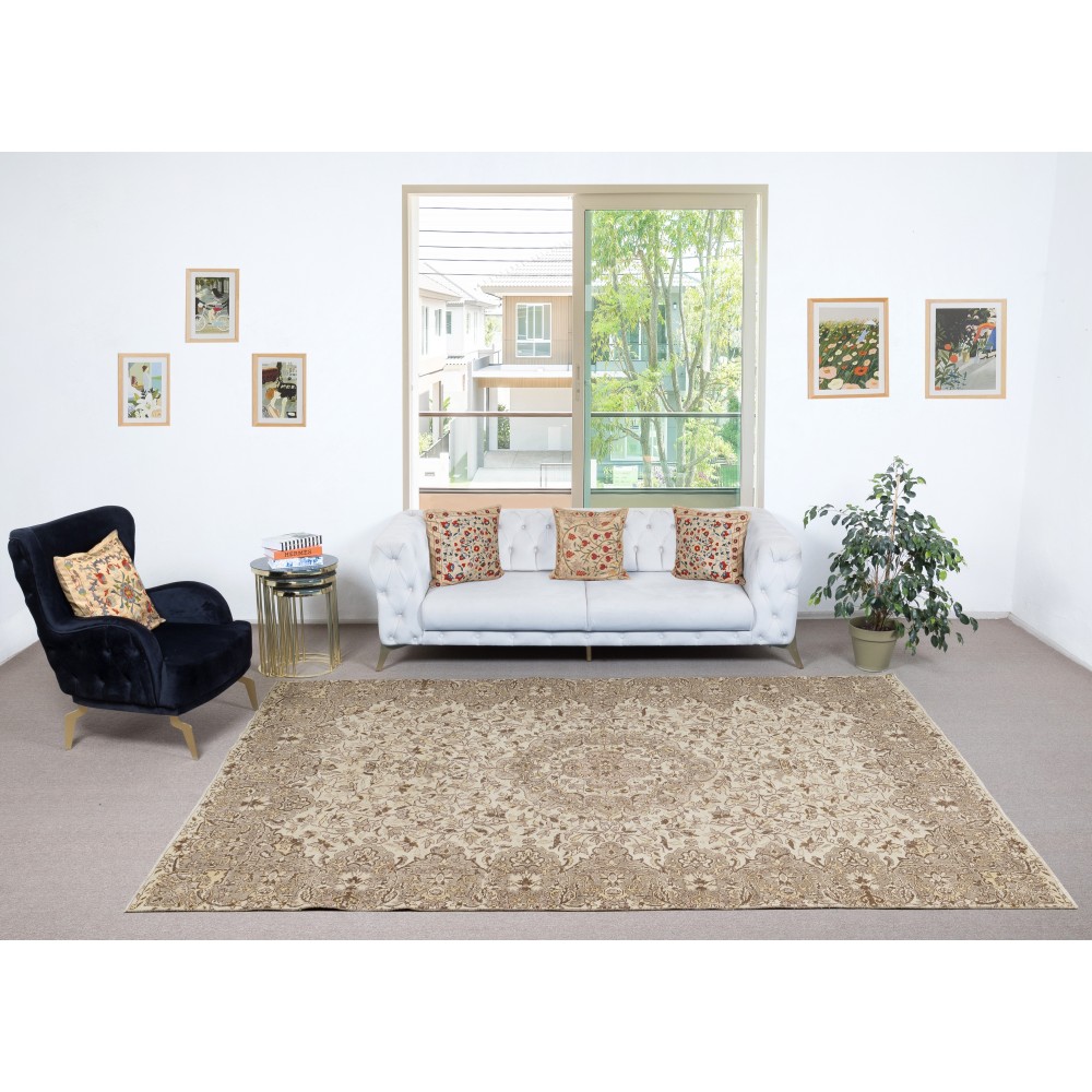 Handmade Vintage Turkish Beige Area Rug. Natural Wool and Cotton Carpet for Rustic or Country Style Home Handmade Vintage Turkish Beige Area Rug. Natural Wool and Cotton Carpet for Rustic or Country Style Home