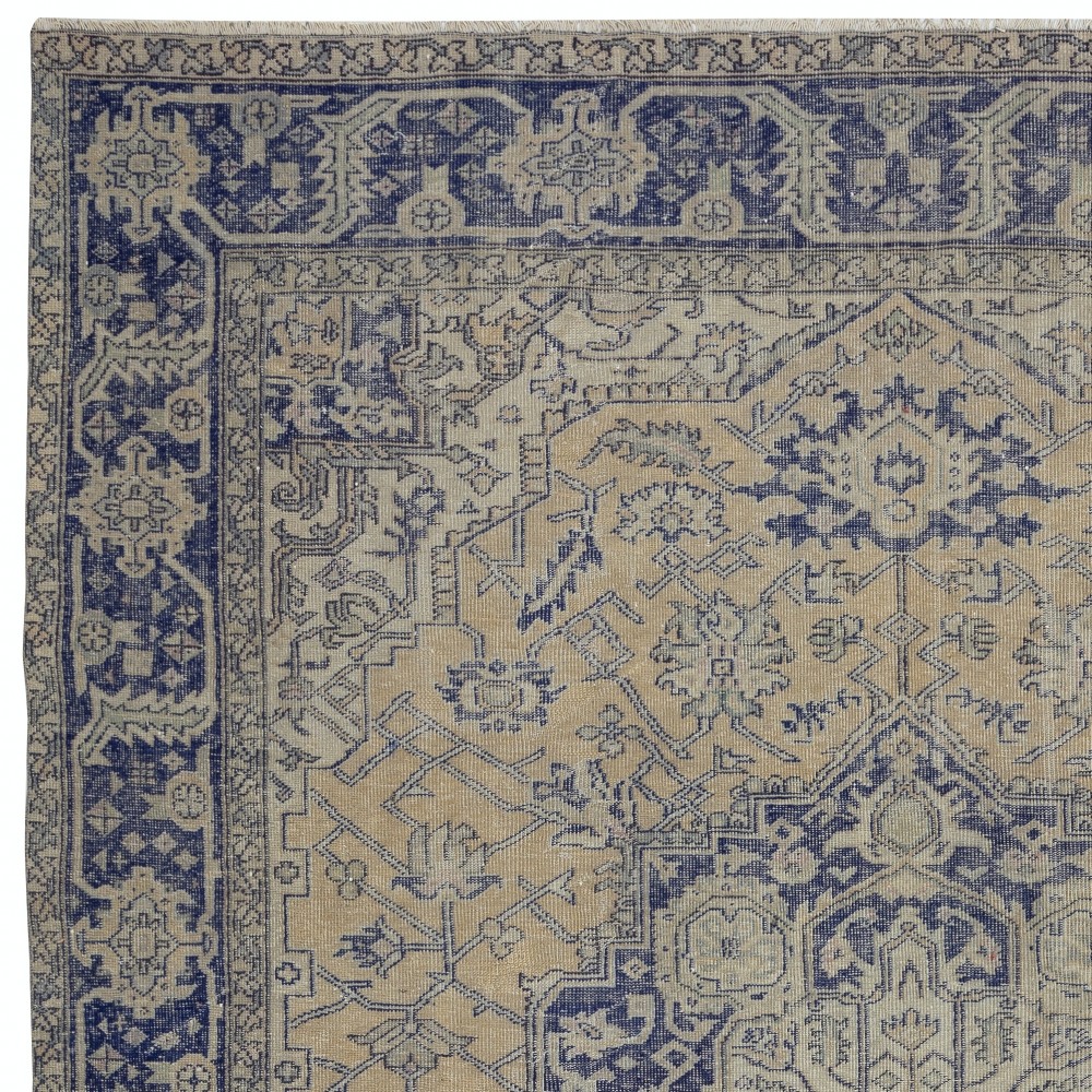 One of a kind Vintage Turkish Area Rug. Hand-Knotted Wool Large Carpet for Farmhouse and Country Home Decor