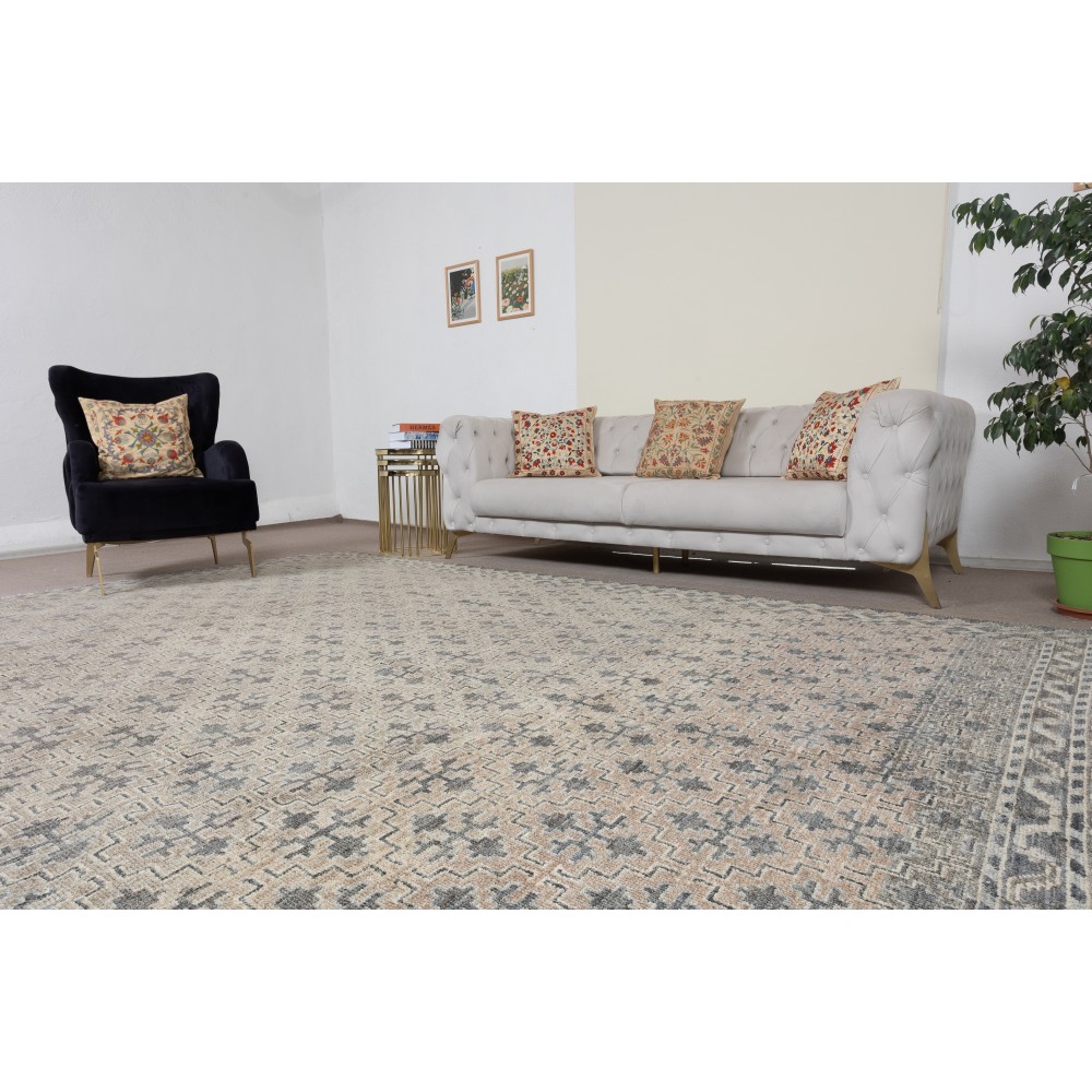 New Handmade Turkish Large Area Rug. Hand-knotted Wool Carpet for Living Room. Custom Options Available
