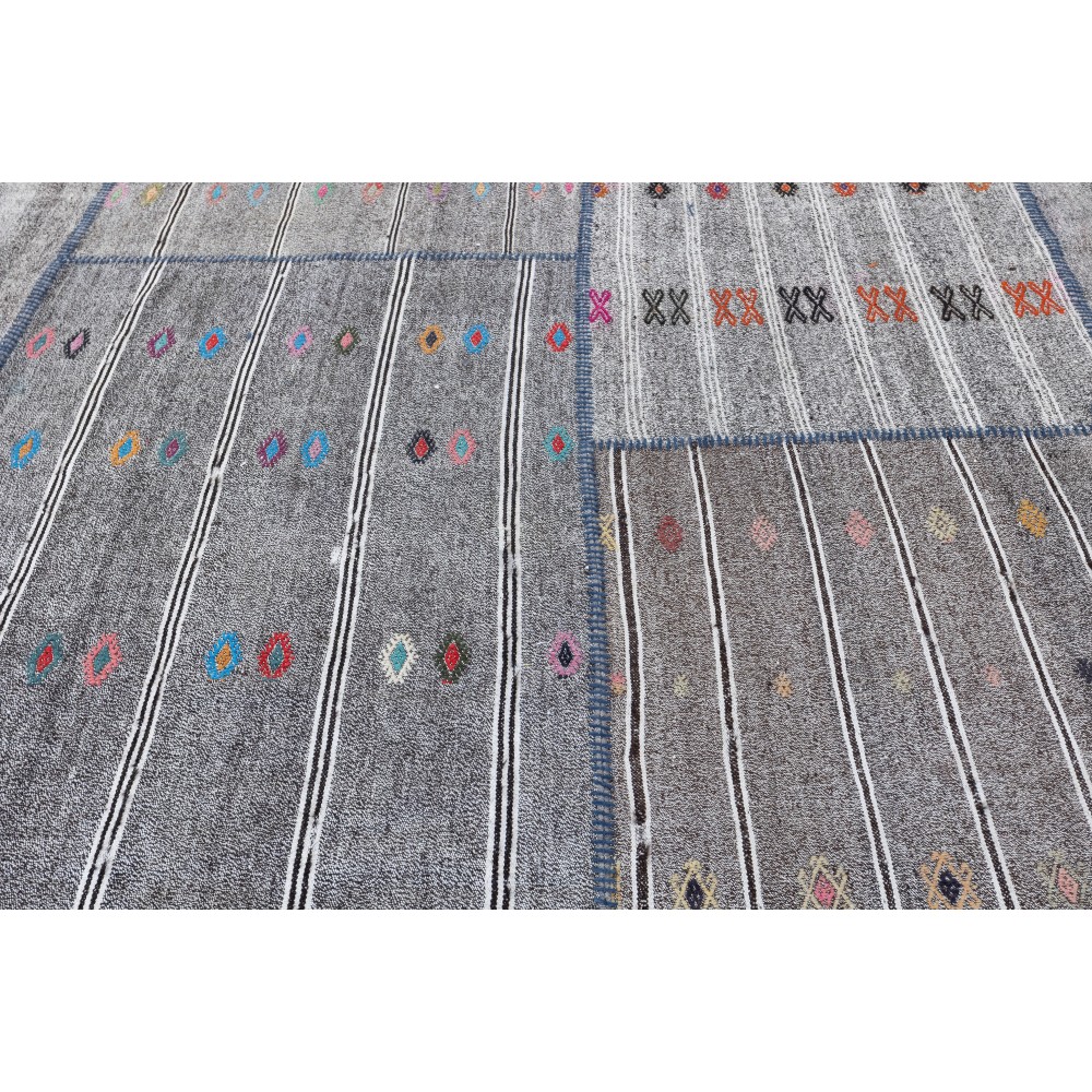 Vintage Turkish Kilim. Gray Handwoven Cotton & Goat Hair Rug. Oversize Carpet Vintage Turkish Kilim. Gray Handwoven Cotton & Goat Hair Rug. Oversize Carpet