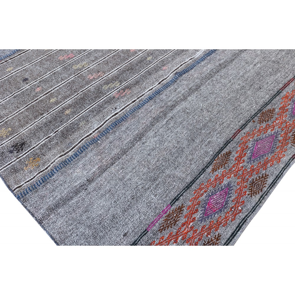 Vintage Turkish Kilim. Gray Handwoven Cotton & Goat Hair Rug. Oversize Carpet Vintage Turkish Kilim. Gray Handwoven Cotton & Goat Hair Rug. Oversize Carpet