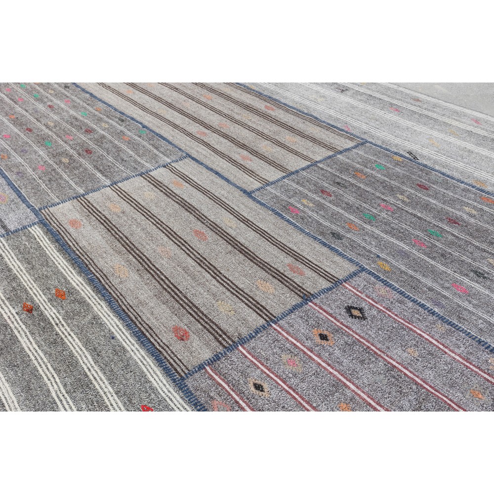 Vintage Gray Kilim Rug. Handwoven Cotton & Goat Hair, Oversize Turkish Flat-Weave Carpet Vintage Gray Kilim Rug. Handwoven Cotton & Goat Hair, Oversize Turkish Flat-Weave Carpet