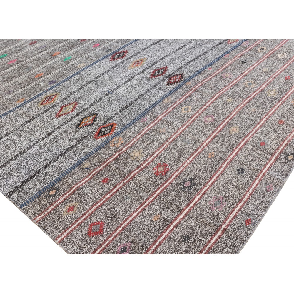 Vintage Gray Kilim Rug. Handwoven Cotton & Goat Hair, Oversize Turkish Flat-Weave Carpet Vintage Gray Kilim Rug. Handwoven Cotton & Goat Hair, Oversize Turkish Flat-Weave Carpet