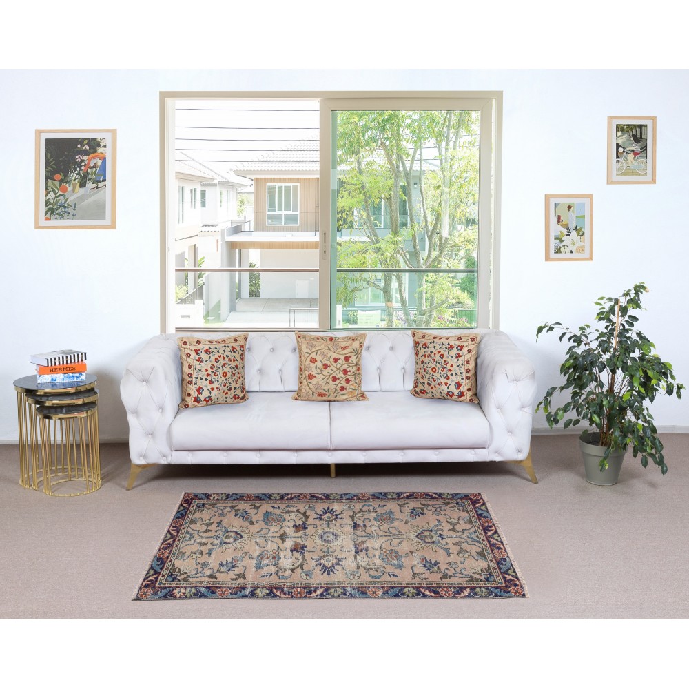 Handmade Turkish Rug for Bohemian and Classic Interiors. Vintage Floral Design Accent Rug