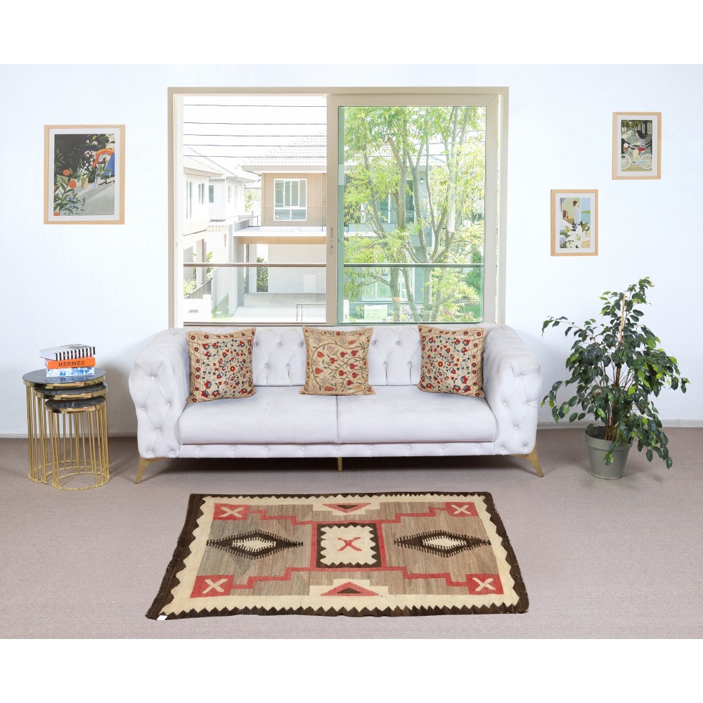Antique Navajo Storm Pattern Rug, Handwoven Wool, Natural Colors, Circa 1930–1950 Antique Navajo Storm Pattern Rug, Handwoven Wool, Natural Colors, Circa 1930–1950