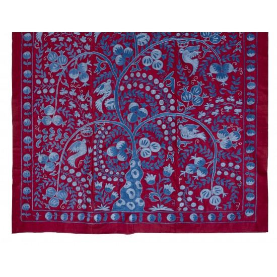 Contemporary Uzbek Suzani Textile. Embroidered Cotton & Silk Wall Hanging, Bed Cover. 21th Century