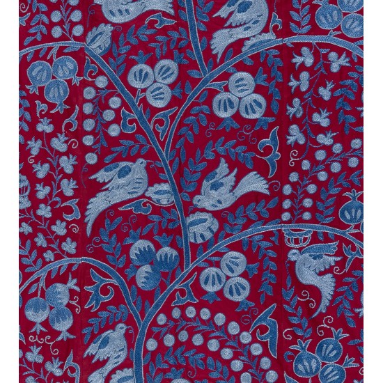 Contemporary Uzbek Suzani Textile. Embroidered Cotton & Silk Wall Hanging, Bed Cover. 21th Century