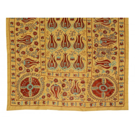 Asian / Uzbek Suzani Textile. Embroidered Cotton & Silk Wall Hanging, Bed Cover Asian / Uzbek Suzani Textile. Embroidered Cotton & Silk Wall Hanging, Bed Cover