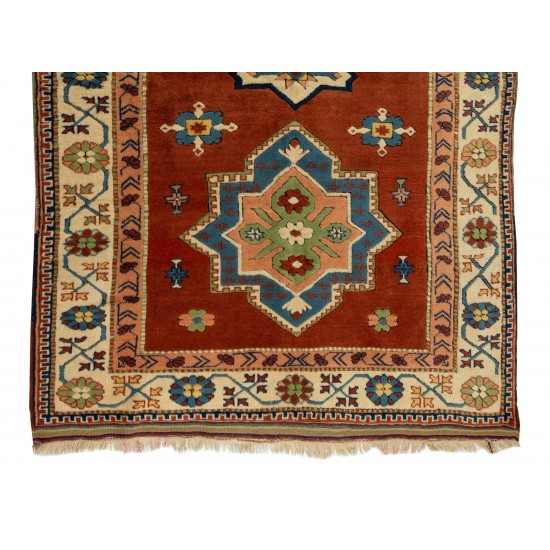 New Hand-knotted Turkish Rug, 100% Wool. Soft medium pile