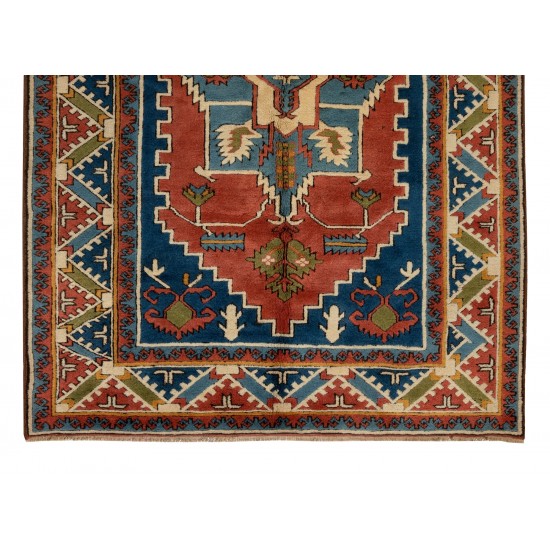 Hand-knotted Turkish Area Rug, 100% Wool. Soft medium pile. Excellent, Brand New.