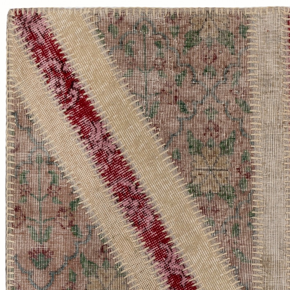 Union Jack British Flag Vintage Patchwork Rug | Hand-Knotted Red and Beige Turkish Carpet for Living Room and Office Union Jack British Flag Vintage Patchwork Rug | Hand-Knotted Red and Beige Turkish Carpet for Living Room and Office