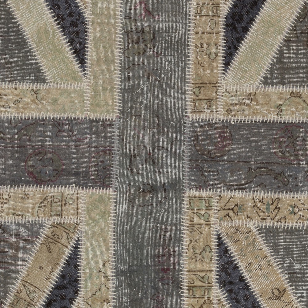 Modern Handmade Patchwork Rug with Union Jack British Flag Design | Hand-Knotted United Kingdom Flag Pattern Gray Carpet Modern Handmade Patchwork Rug with Union Jack British Flag Design | Hand-Knotted United Kingdom Flag Pattern Gray Carpet