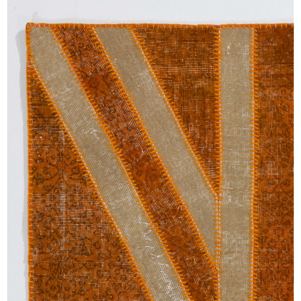 Union Jack British Flag Design Patchwork Rug | Vintage Hand-Knotted United Kingdom Flag Pattern Orange Carpet Union Jack British Flag Design Patchwork Rug | Vintage Hand-Knotted United Kingdom Flag Pattern Orange Carpet