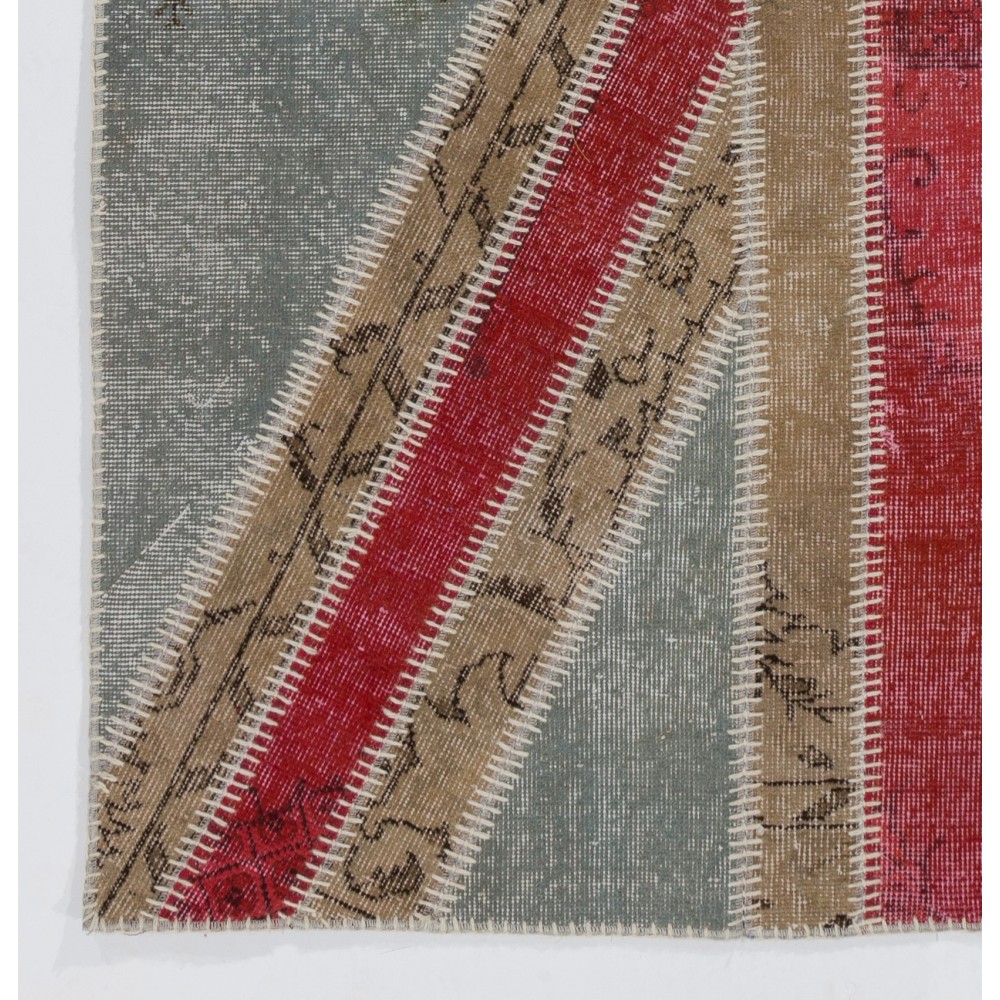 Union Jack British Flag Design Hand-Knotted Patchwork Rug in Blue, Red and Cream | United Kingdom Pattern Carpet Union Jack British Flag Design Hand-Knotted Patchwork Rug in Blue, Red and Cream | United Kingdom Pattern Carpet