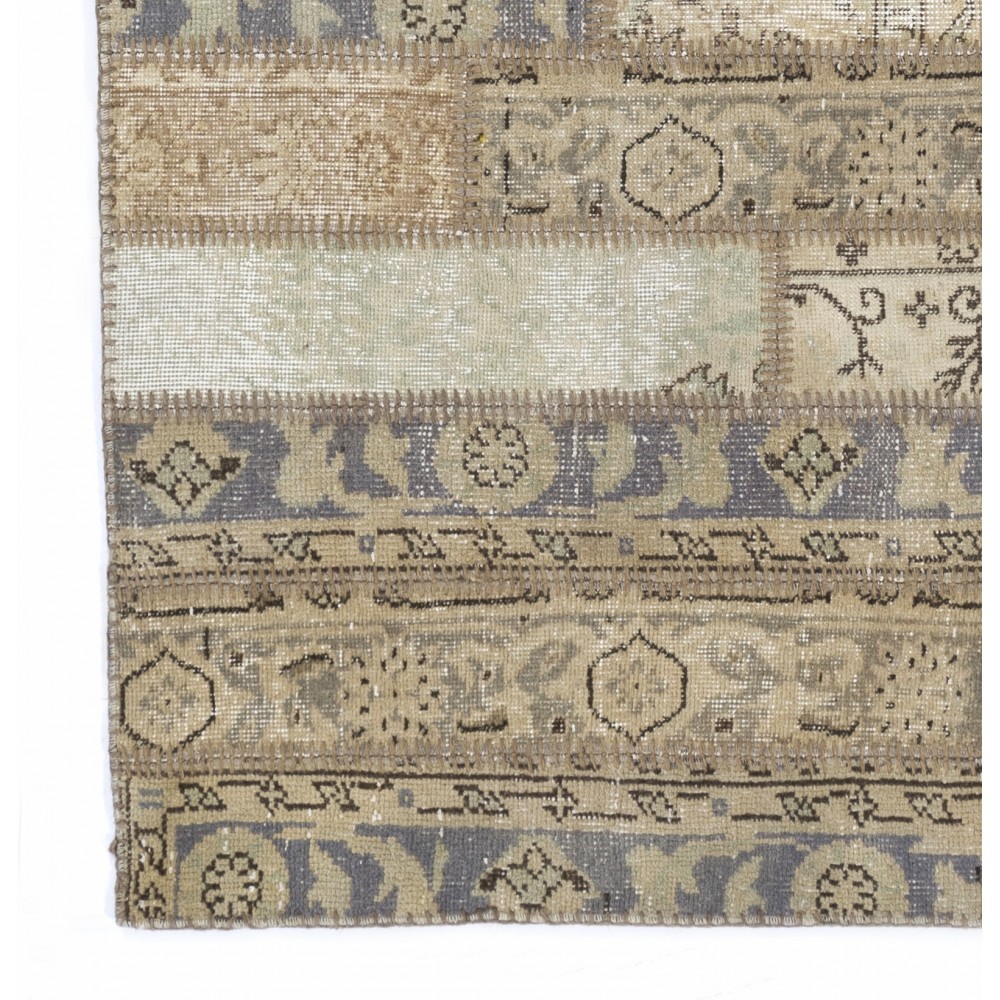 Vintage Brick Pattern Beige Patchwork Rug for Living Room Decor, Hand-Knotted Turkish Wool Carpet Vintage Brick Pattern Beige Patchwork Rug for Living Room Decor, Hand-Knotted Turkish Wool Carpet