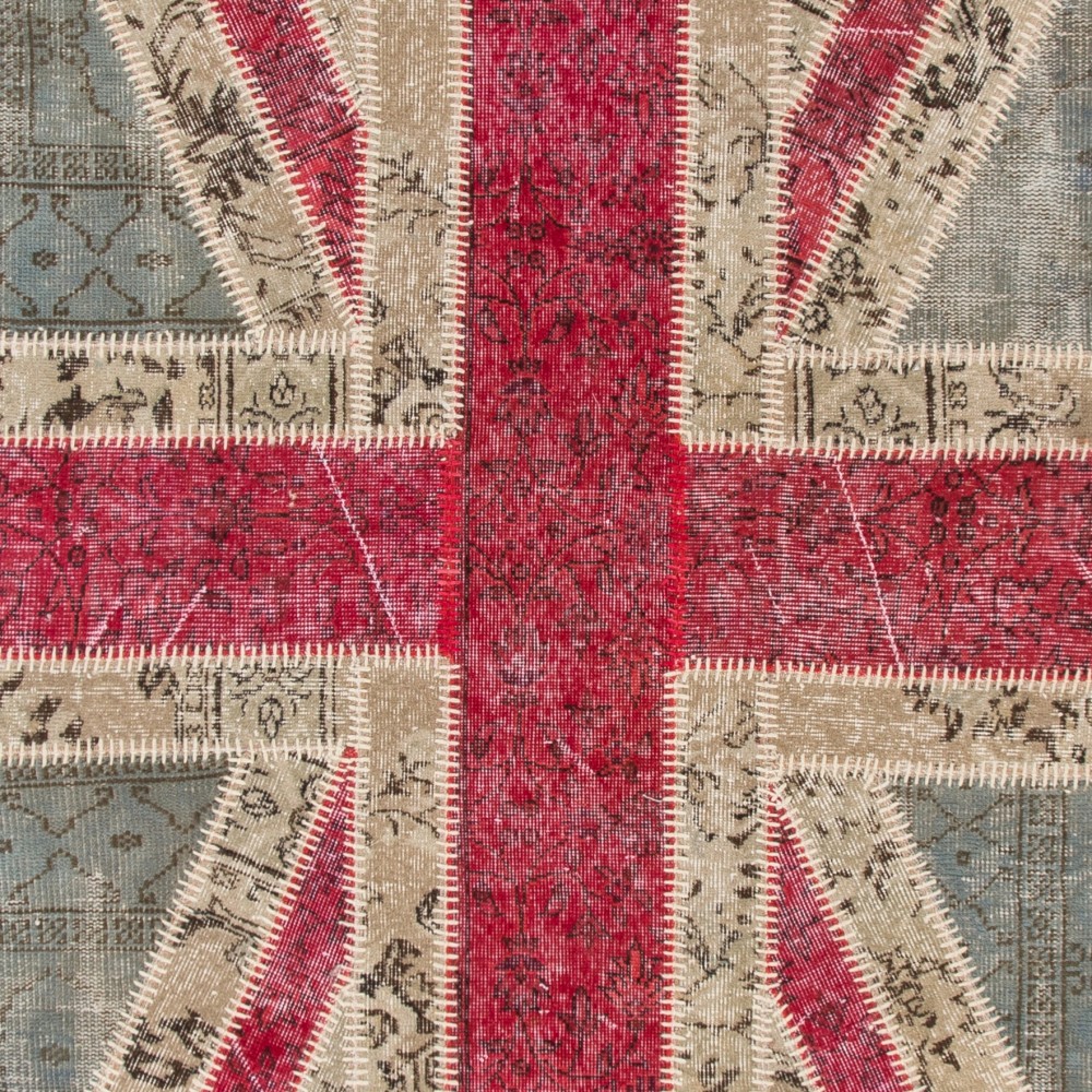 Union Jack British Flag Design Patchwork Rug | Vintage Hand-Knotted United Kingdom Flag Pattern Blue Carpet Union Jack British Flag Design Patchwork Rug | Vintage Hand-Knotted United Kingdom Flag Pattern Blue Carpet