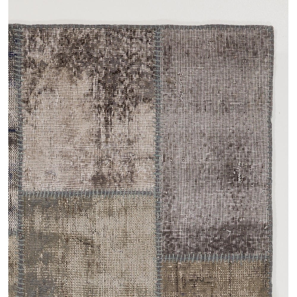 Vintage Gray and Beige Patchwork Rug | Shabby Chic Hand-Knotted Turkish Wool Carpet Vintage Gray and Beige Patchwork Rug | Shabby Chic Hand-Knotted Turkish Wool Carpet