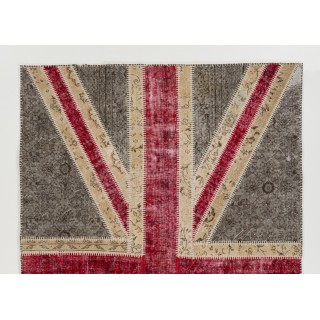 Union Jack British Flag Design Patchwork Handmade Rug. Floral Patterned United Kingdom Carpet for Contemporary Interiors Union Jack British Flag Design Patchwork Handmade Rug. Floral Patterned United Kingdom Carpet for Contemporary Interiors