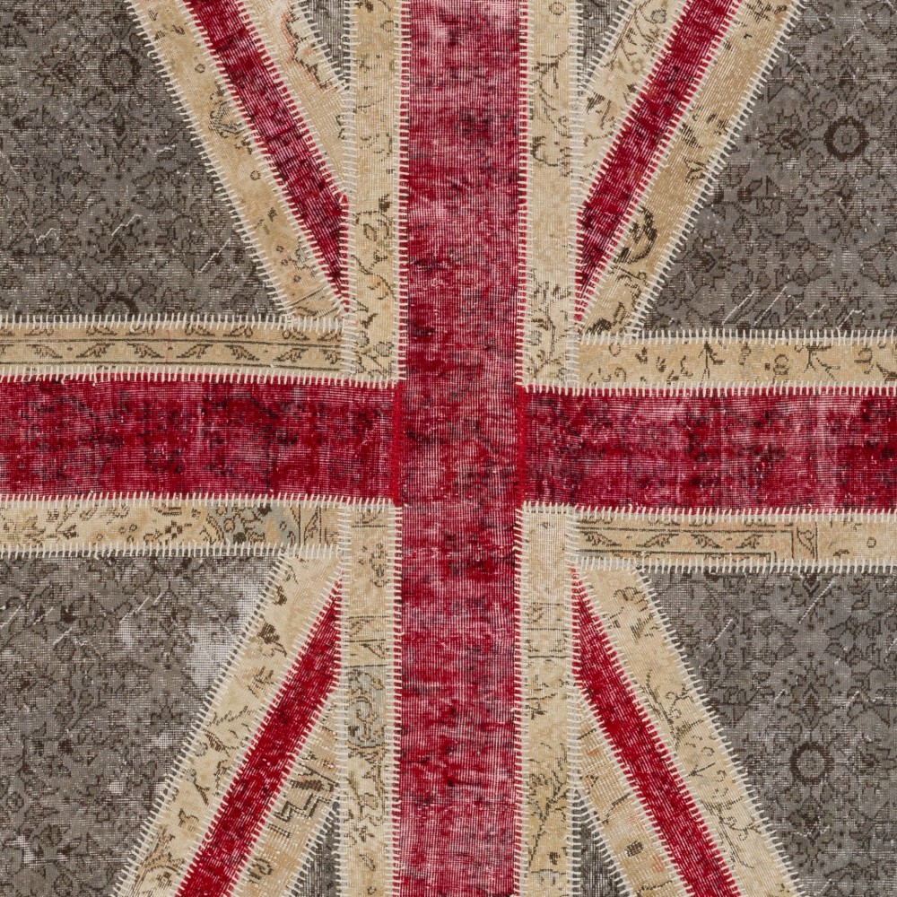 Union Jack British Flag Design Patchwork Handmade Rug | Floral Patterned United Kingdom Carpet for Contemporary Interiors Union Jack British Flag Design Patchwork Handmade Rug | Floral Patterned United Kingdom Carpet for Contemporary Interiors