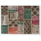 Traditional Handmade Oriental Patchwork Rug for Contemporary Interiors. Vintage Turkish Floral Natural Carpet