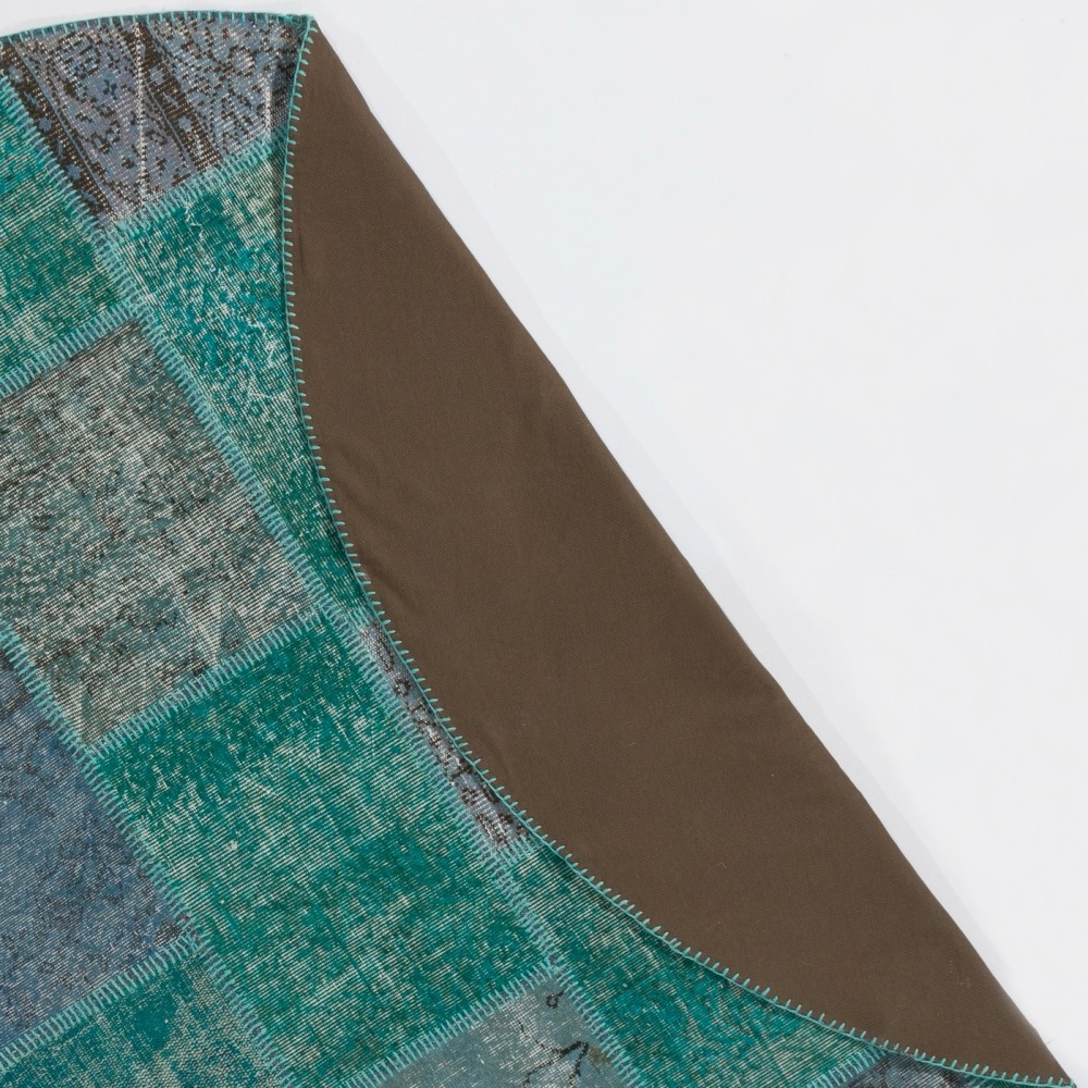 Round Hand-Knotted Teal Blue Turkish Patchwork Rug | Circular Vintage Overdyed Patchwork Carpet Round Hand-Knotted Teal Blue Turkish Patchwork Rug | Circular Vintage Overdyed Patchwork Carpet