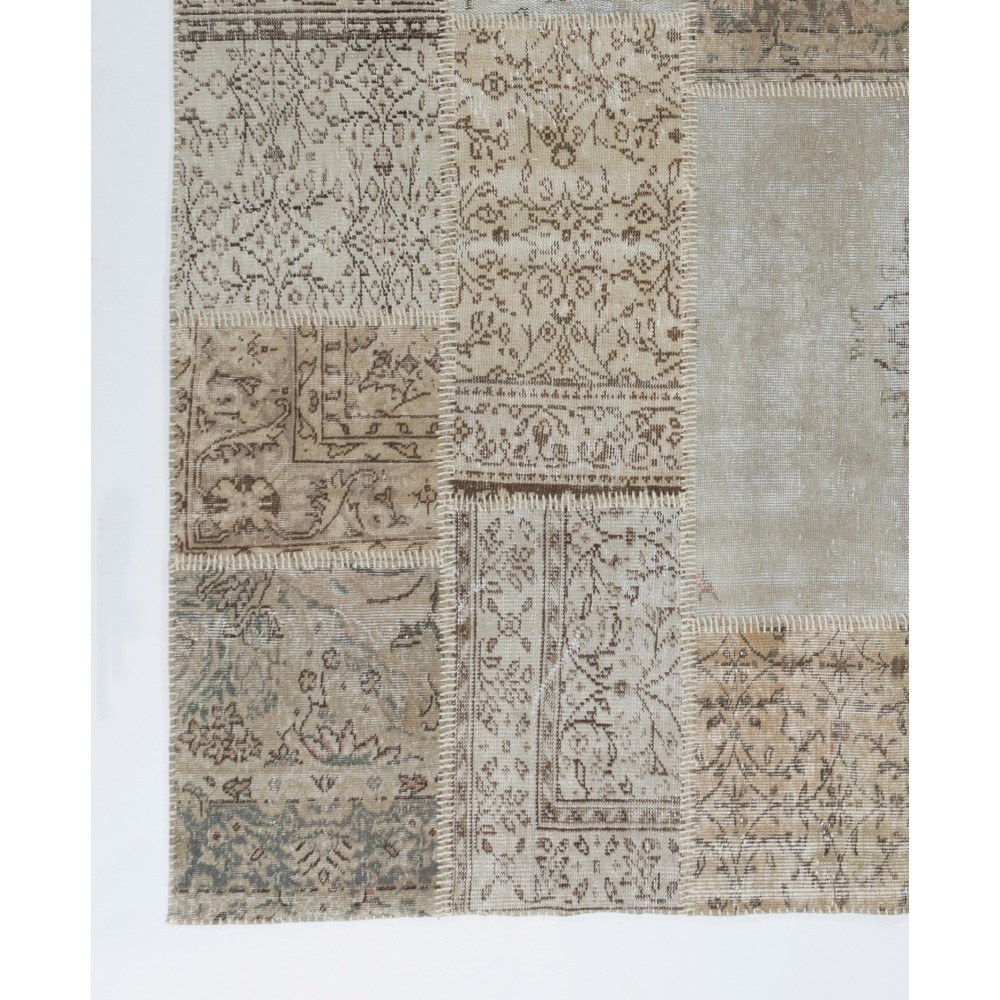 Vintage Neutral Beige Patchwork Rug | Hand-Knotted Turkish Wool Carpet for Living Room, Dining Room and Bedroom Vintage Neutral Beige Patchwork Rug | Hand-Knotted Turkish Wool Carpet for Living Room, Dining Room and Bedroom