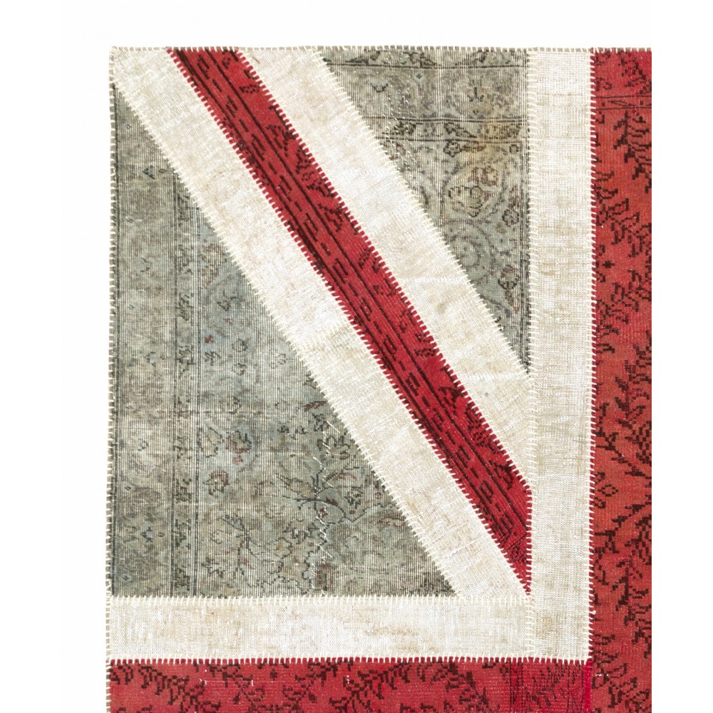 United Kingdom Flag Pattern Hand-Knotted Patchwork Rug in Faded Blue, Red and Beige | Union Jack British Flag Design Carpet United Kingdom Flag Pattern Hand-Knotted Patchwork Rug in Faded Blue, Red and Beige | Union Jack British Flag Design Carpet