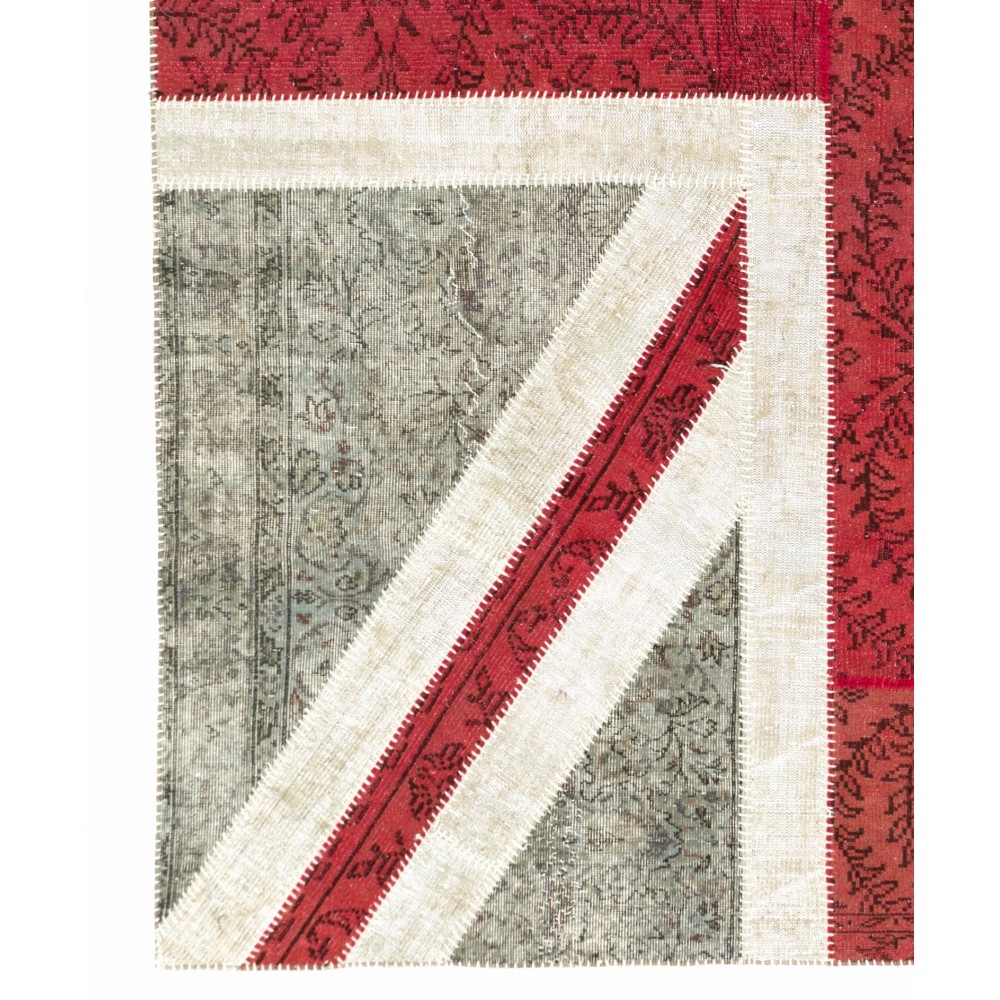 United Kingdom Flag Pattern Hand-Knotted Patchwork Rug in Faded Blue, Red and Beige | Union Jack British Flag Design Carpet United Kingdom Flag Pattern Hand-Knotted Patchwork Rug in Faded Blue, Red and Beige | Union Jack British Flag Design Carpet
