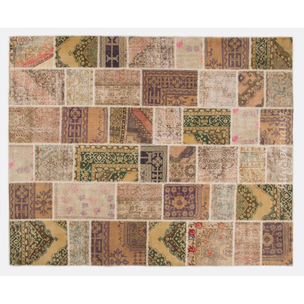 Modern Central Anatolian Handmade Patchwork Rug, Vintage Hand Knotted Oushak Carpet. Home Decor Area Rug