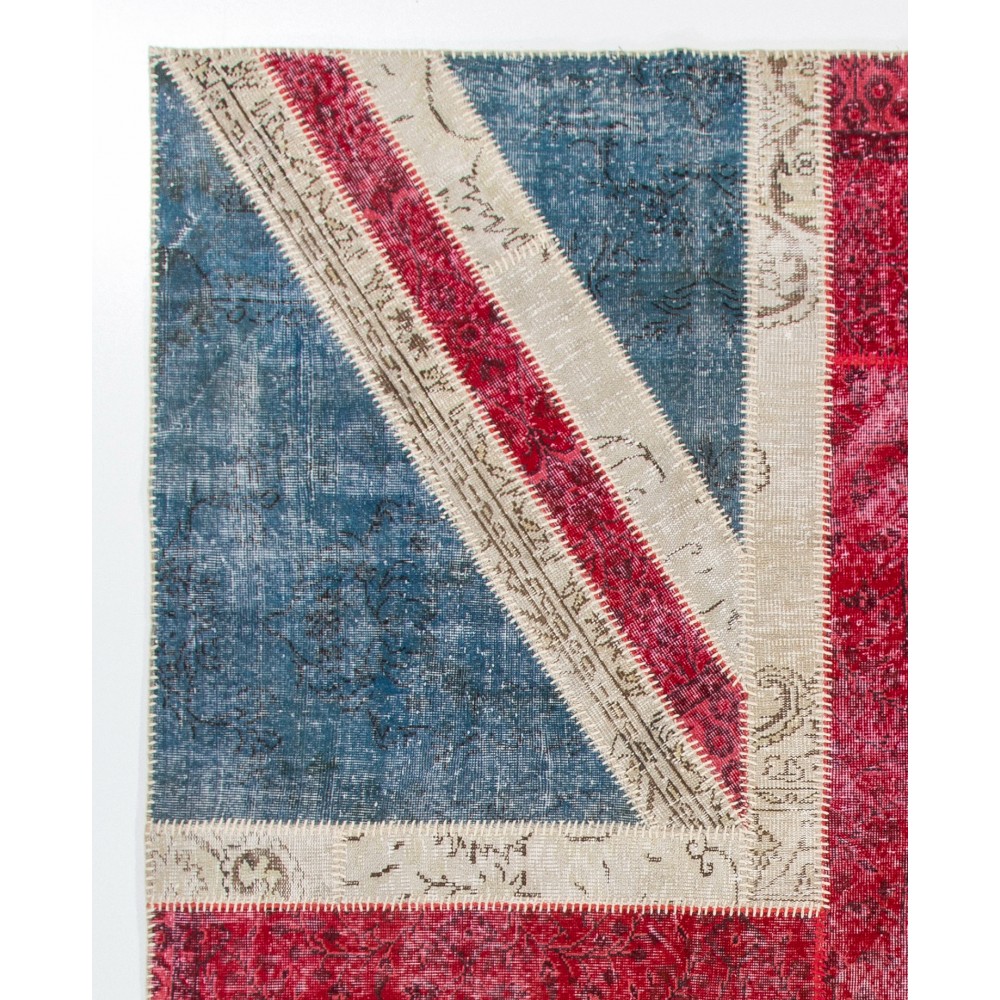 Union Jack British Flag Design Patchwork Rug | Vintage Hand-Knotted United Kingdom Flag Pattern Blue Carpet Union Jack British Flag Design Patchwork Rug | Vintage Hand-Knotted United Kingdom Flag Pattern Blue Carpet