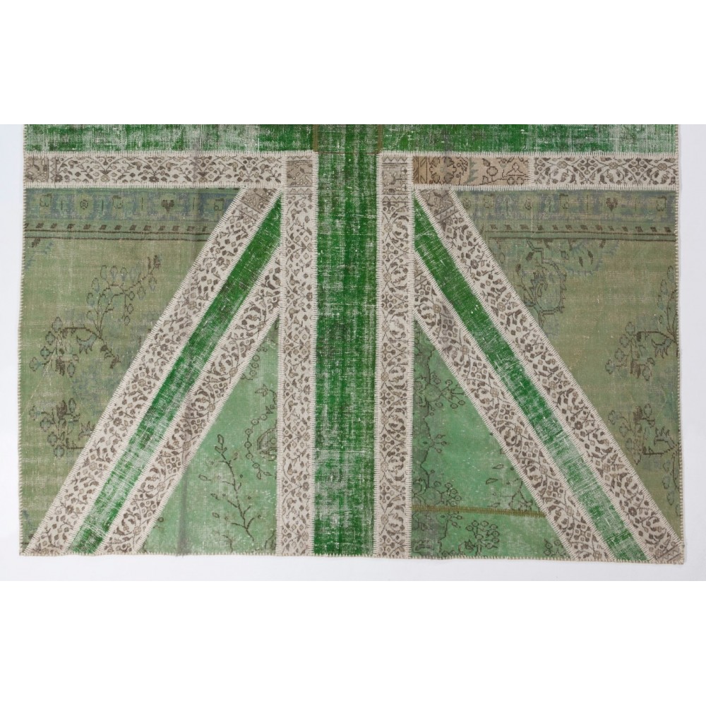 Union Jack British Flag Design Rug. Handmade Patchwork Rug in Light Green and Beige. United Kingdom Carpet for Modern Home & Office