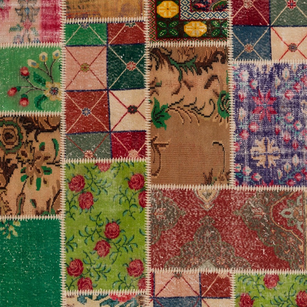 Colorful Vintage Patchwork Rug | Hand-Knotted Green, Red and Pink Turkish Carpet for Modern Living Room Colorful Vintage Patchwork Rug | Hand-Knotted Green, Red and Pink Turkish Carpet for Modern Living Room
