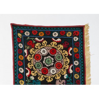 Silk Embroidery Wall Hanging. Boho Wall Decor. Needlework Tapestry. Uzbek Throw. Vintage Tablecloth Silk Embroidery Wall Hanging. Boho Wall Decor. Needlework Tapestry. Uzbek Throw. Vintage Tablecloth