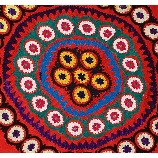 Central Asian Suzani Textile. Embroidered Cotton & Silk Bed Cover, Wall Hanging Central Asian Suzani Textile. Embroidered Cotton & Silk Bed Cover, Wall Hanging
