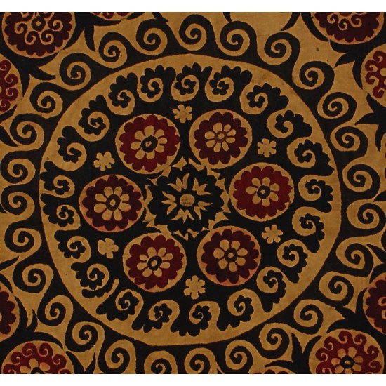Central Asian Suzani Textile. Embroidered Cotton & Silk Bed Cover, Wall Hanging Central Asian Suzani Textile. Embroidered Cotton & Silk Bed Cover, Wall Hanging