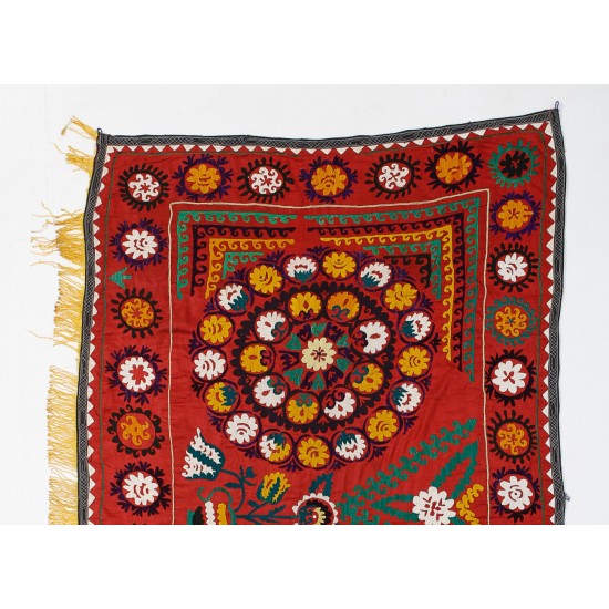Central Asian Suzani Textile. Embroidered Cotton & Silk Bed Cover, Wall Hanging Central Asian Suzani Textile. Embroidered Cotton & Silk Bed Cover, Wall Hanging