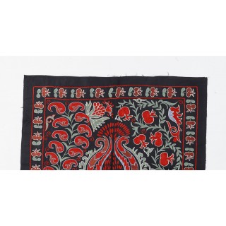 Tashkent Embroidered Wall Hanging. Vintage Tablecloth in Black. Green & Red. Square Throw. Boho Wall Decor Tashkent Embroidered Wall Hanging. Vintage Tablecloth in Black. Green & Red. Square Throw. Boho Wall Decor