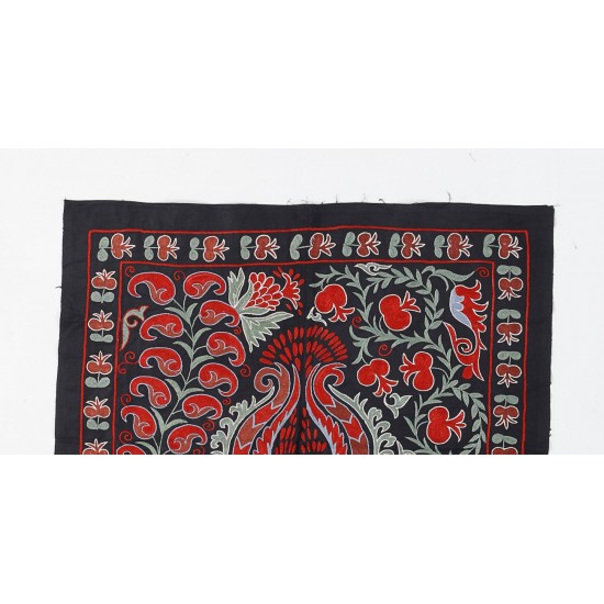 Tashkent Embroidered Wall Hanging, Vintage Tablecloth in Black, Green & Red. Square Throw, Boho Wall Decor