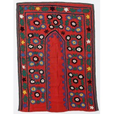 Suzani Tablecloth. Silk Embroidery Throw Blanket. Red Wall Hanging. Vintage Bedspread. Uzbek Tapestry