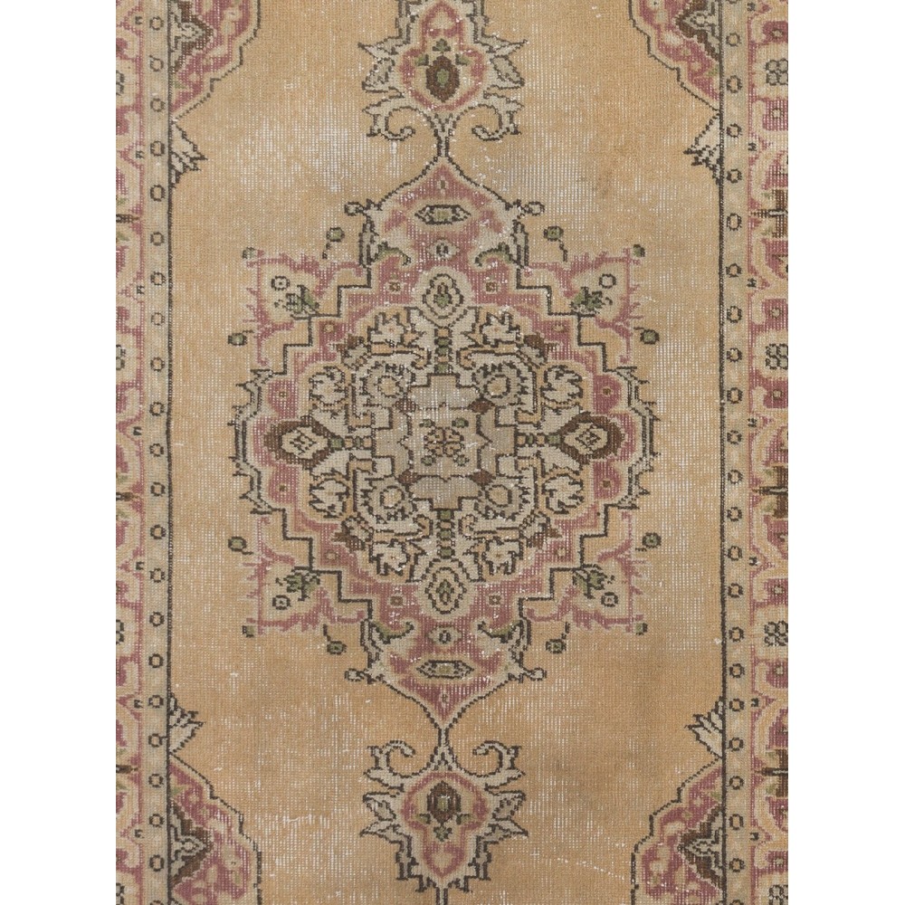 Vintage Anatolian Oushak Rug with Medallion Design in Soft Colors
