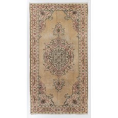 Vintage Anatolian Oushak Rug with Medallion Design in Soft Colors