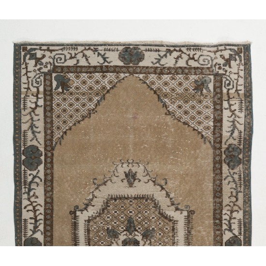 Authentic Vintage Turkish Oushak Rug Authentic Vintage Turkish Oushak Rug